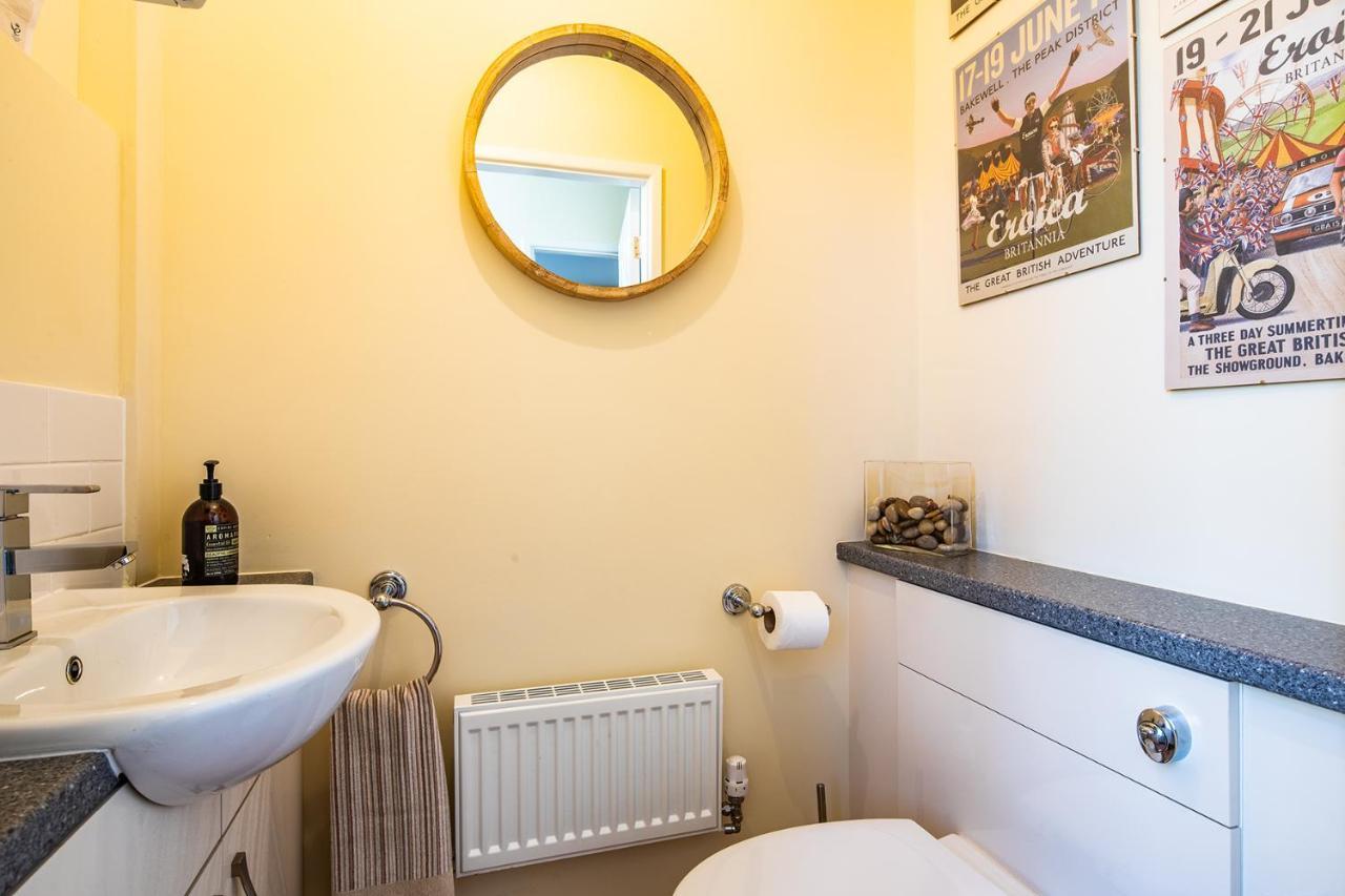 Buxton Centre Cosy Cottage With Free Secure Parking المظهر الخارجي الصورة