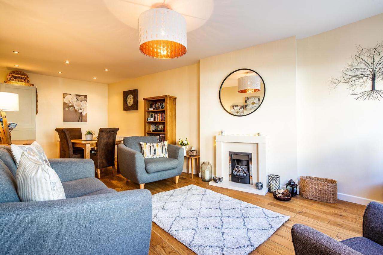 Buxton Centre Cosy Cottage With Free Secure Parking المظهر الخارجي الصورة